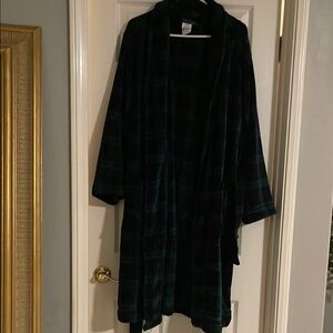 Tommy Hilfiger Plaid Men’s Robe